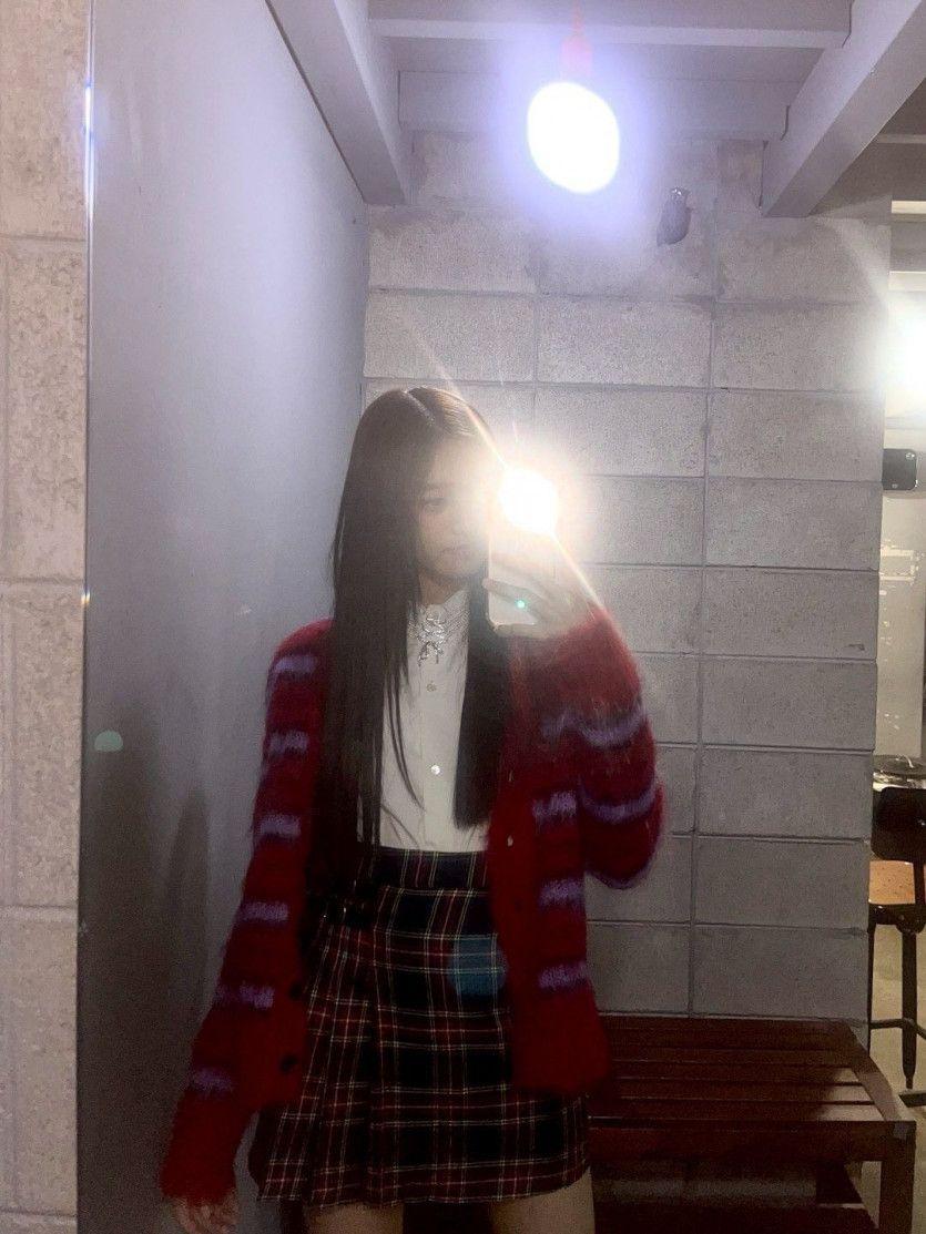 IVE LEESEO2