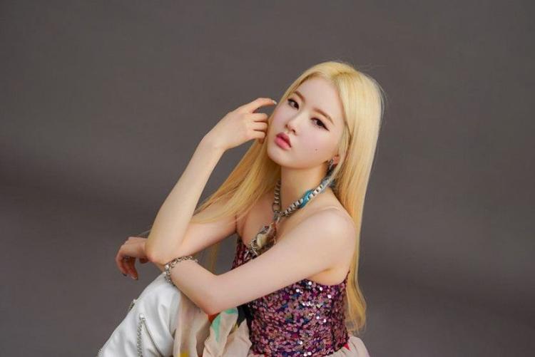 STAYC SIEUN0