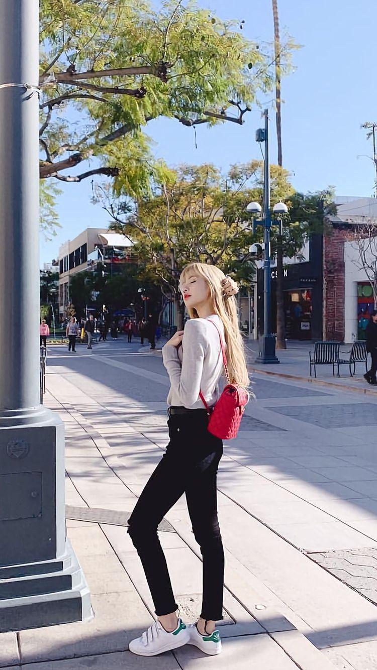 블랙핑크 리사1