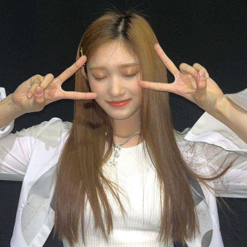 IVE LEESEO1