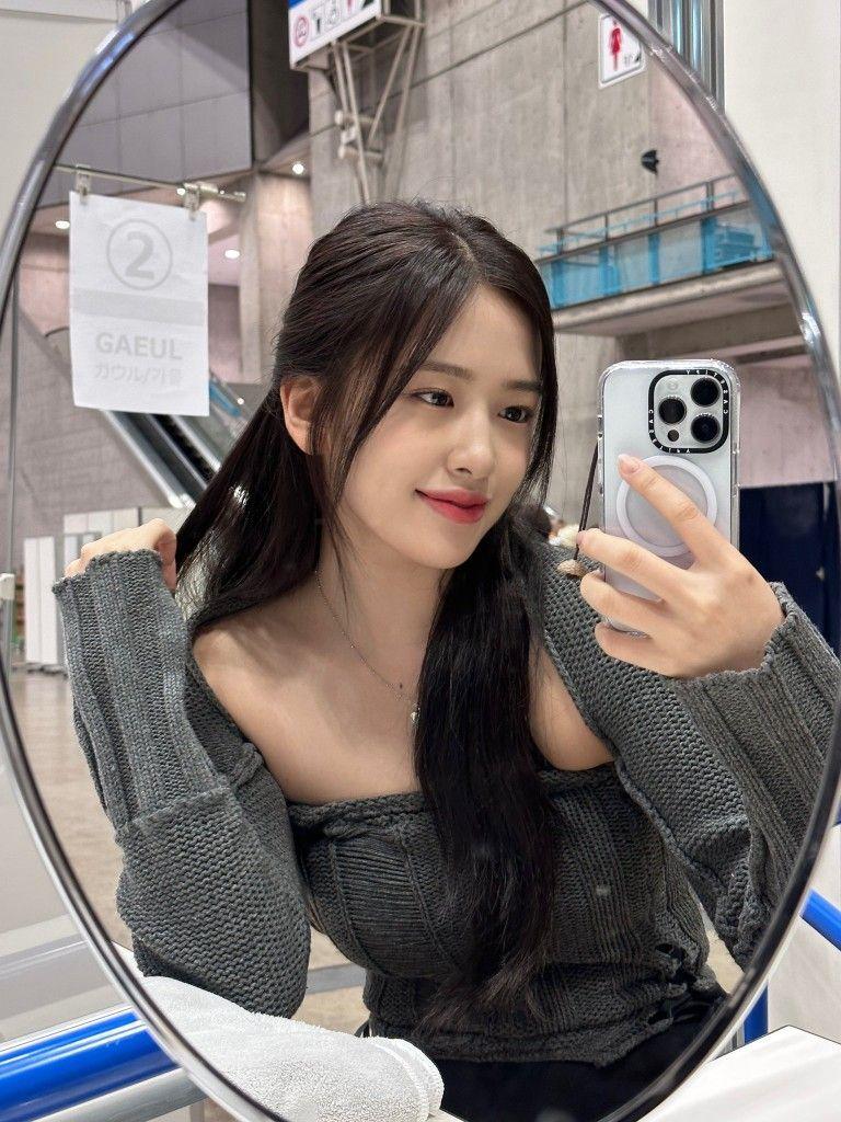 IVE YUJIN1