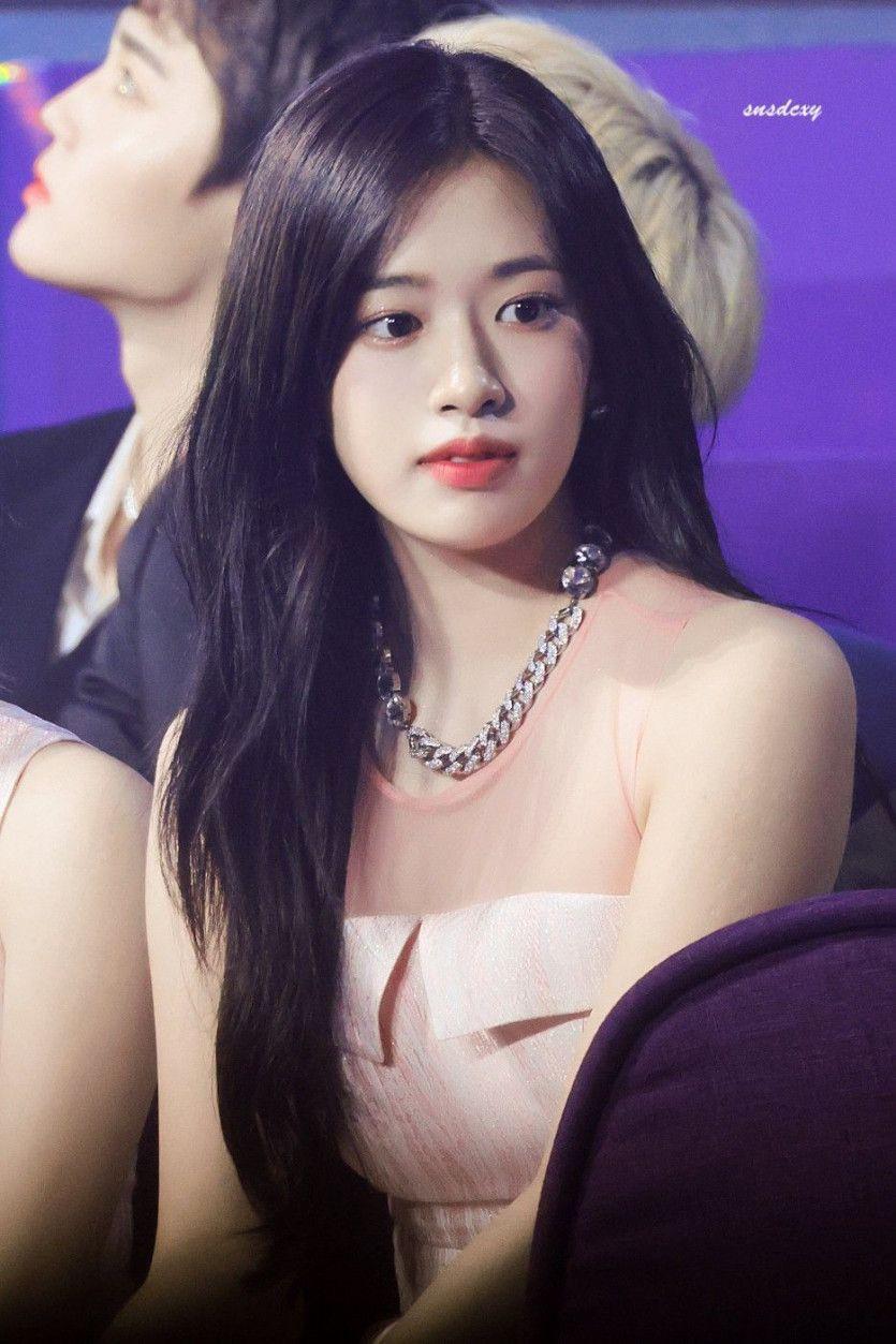 IVE YUJIN3