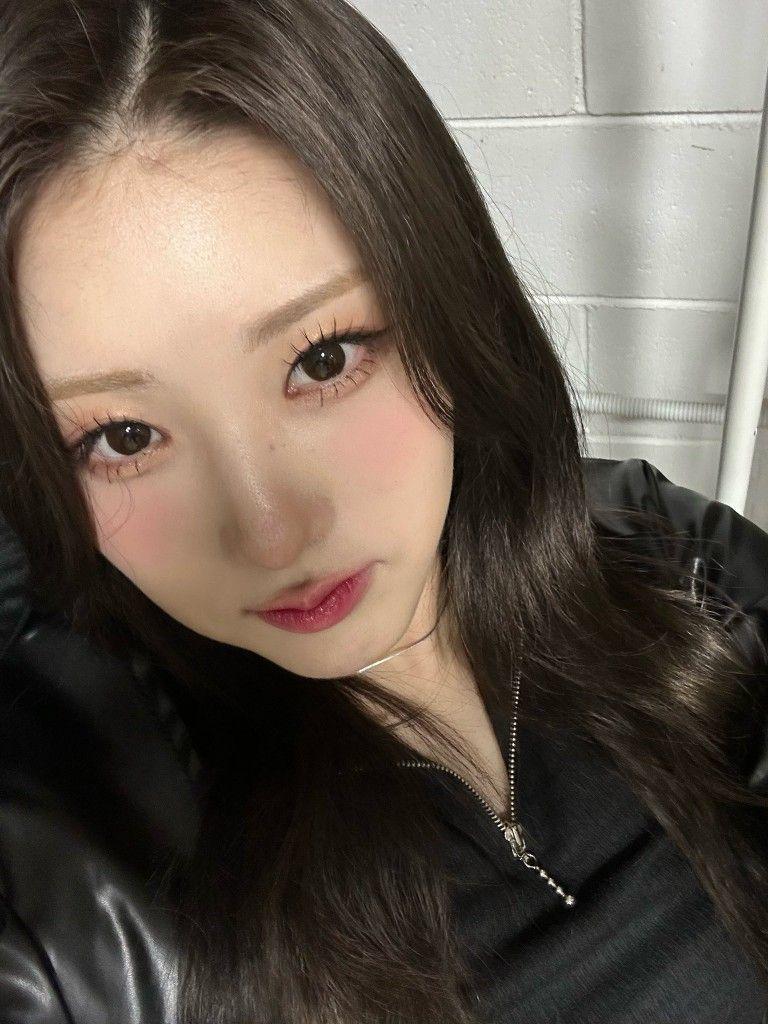 PURPLE KISS LEE CHAEYOUNG1