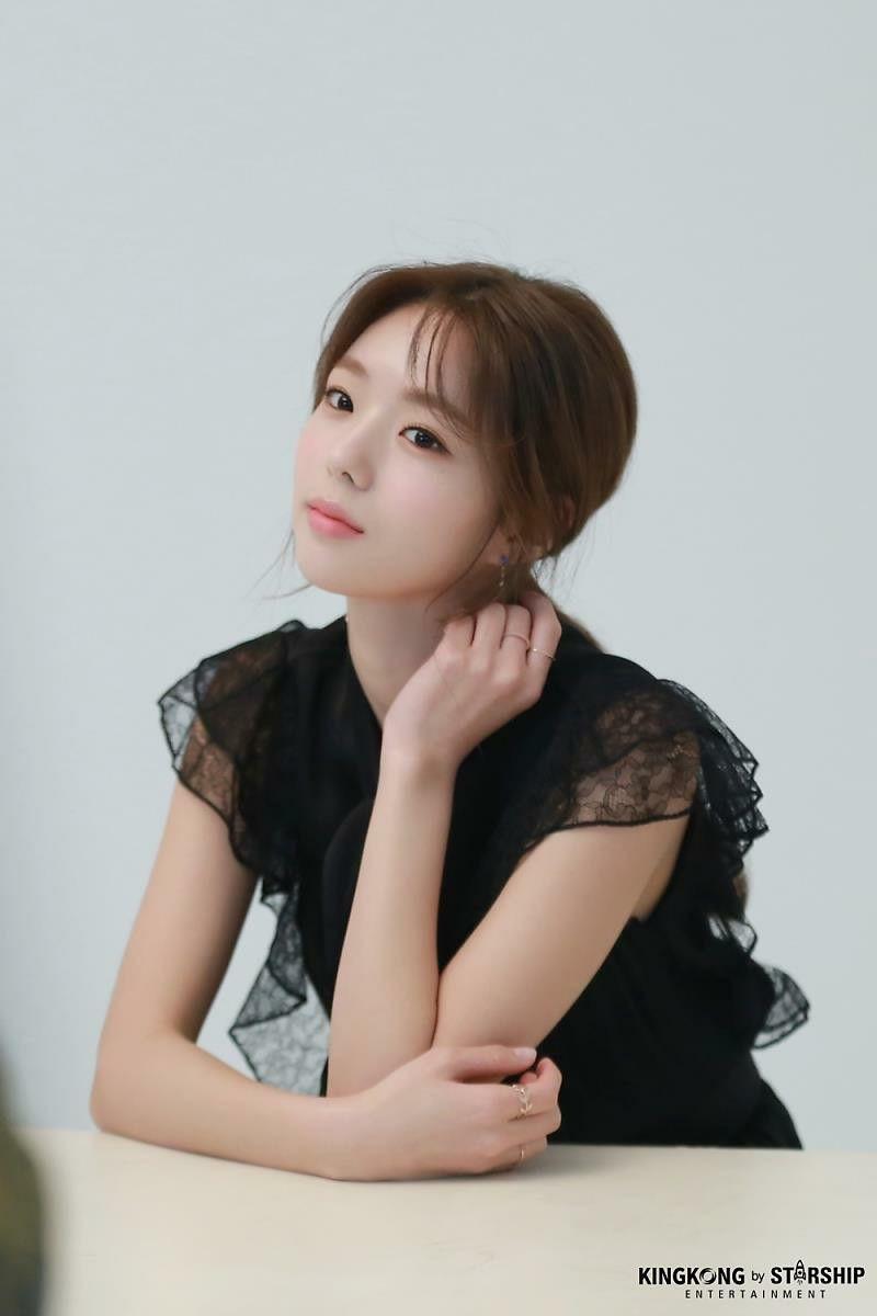 Chae Soo Bin0
