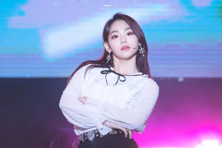 예쁜 강미나 - 1805260