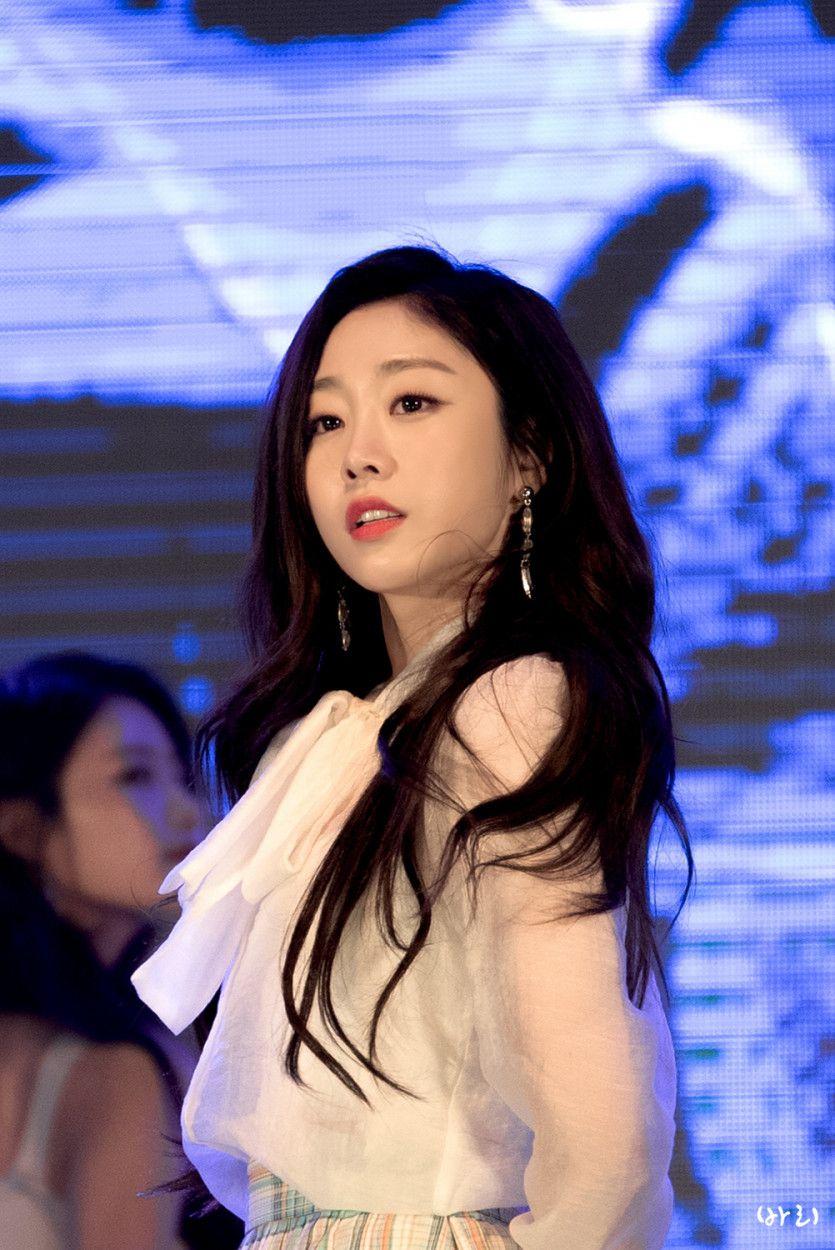 러블리즈 눈큰애 서지수4