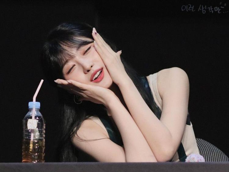 EVERGLOW 김시현2