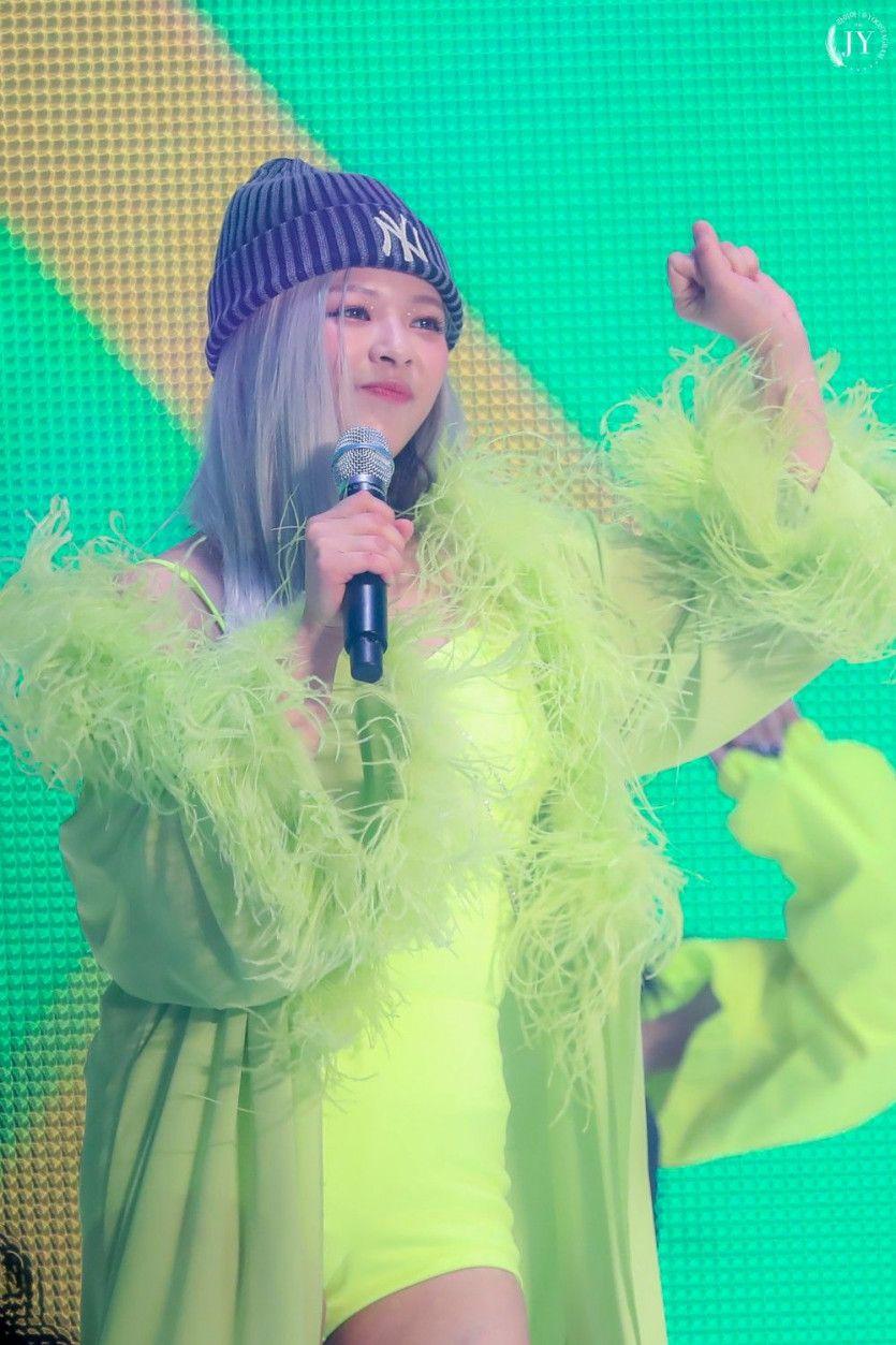 JEONGYEON0