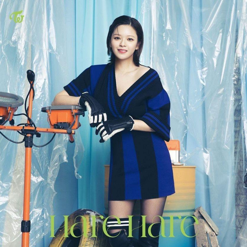 JEONGYEON1