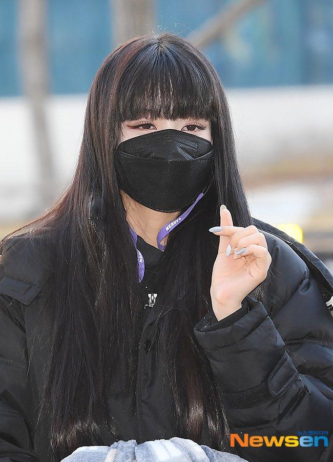 STAYC 윤1