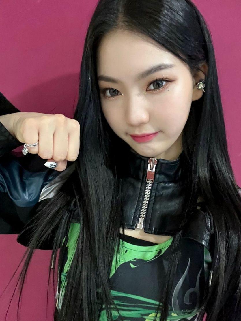 STAYC 아이사1