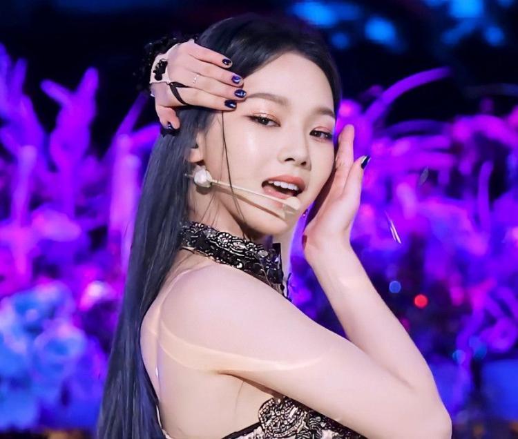 Aespa Karina0