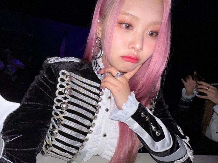 PURPLE KISS PARK SUJIN1