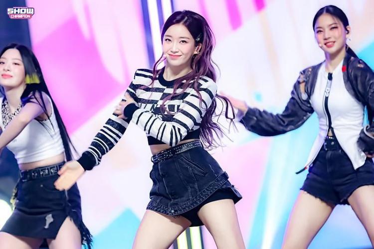 STAYC SUMIN2