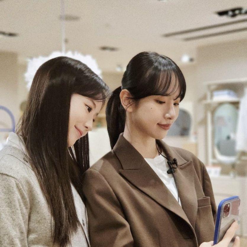 침대에서 방방 뛰는 루다 (소리주의)1