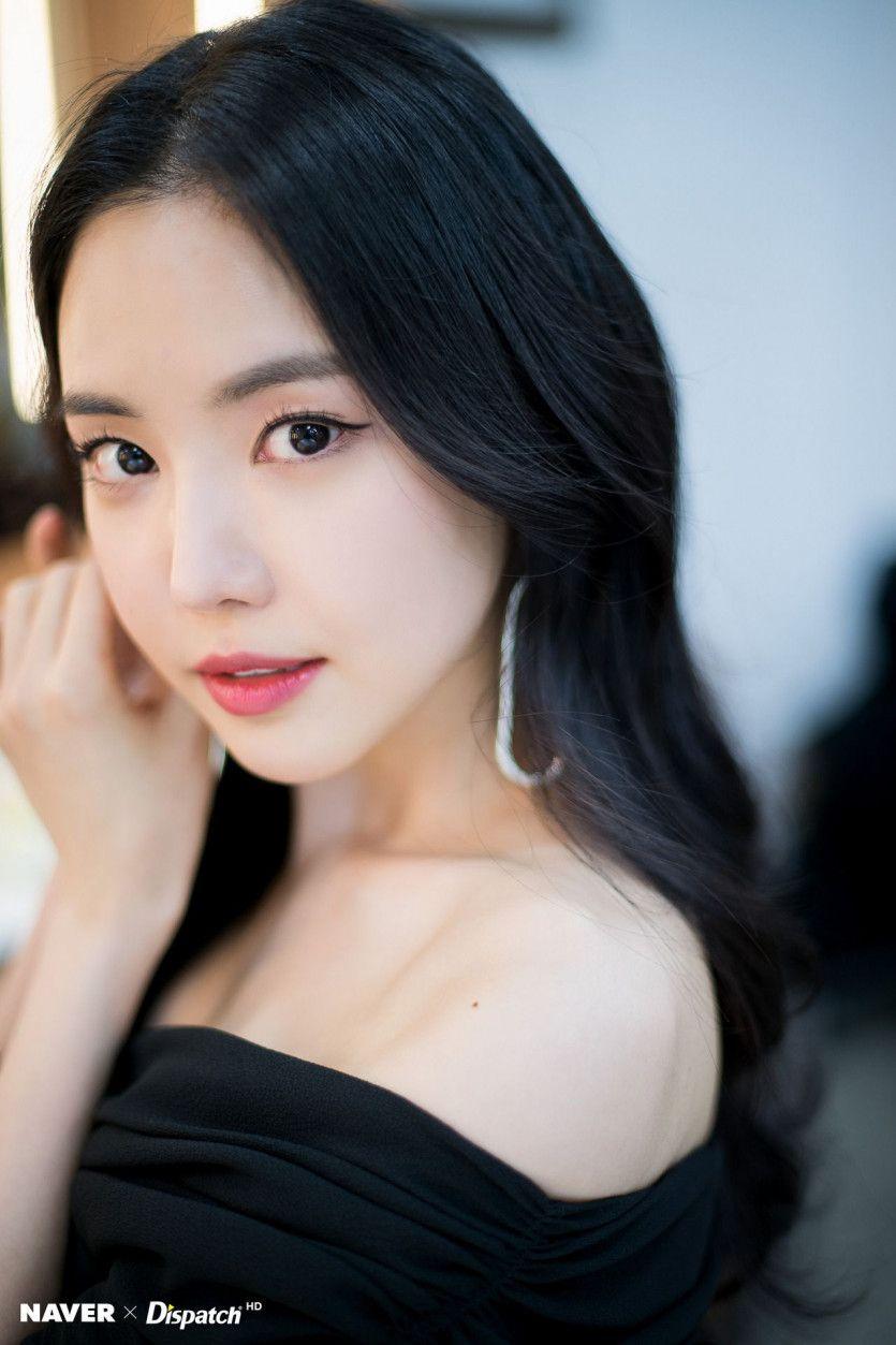 손나은4
