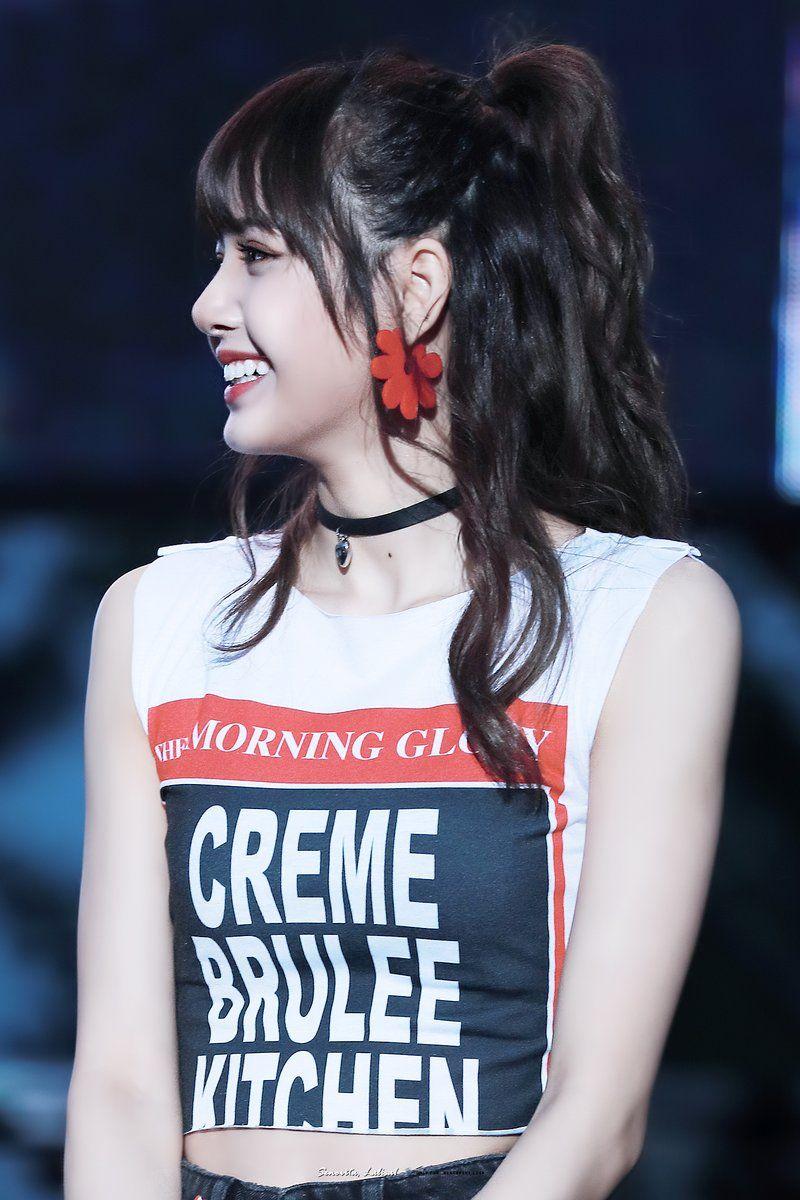 블랙핑크 리사2