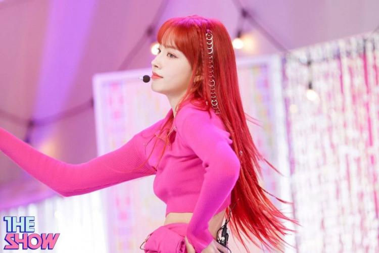 STAYC Yoon1