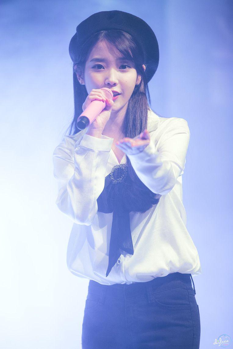 아이유 포토.0