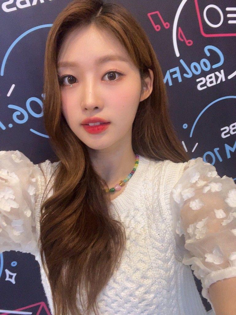 EVERGLOW Sihyeon2