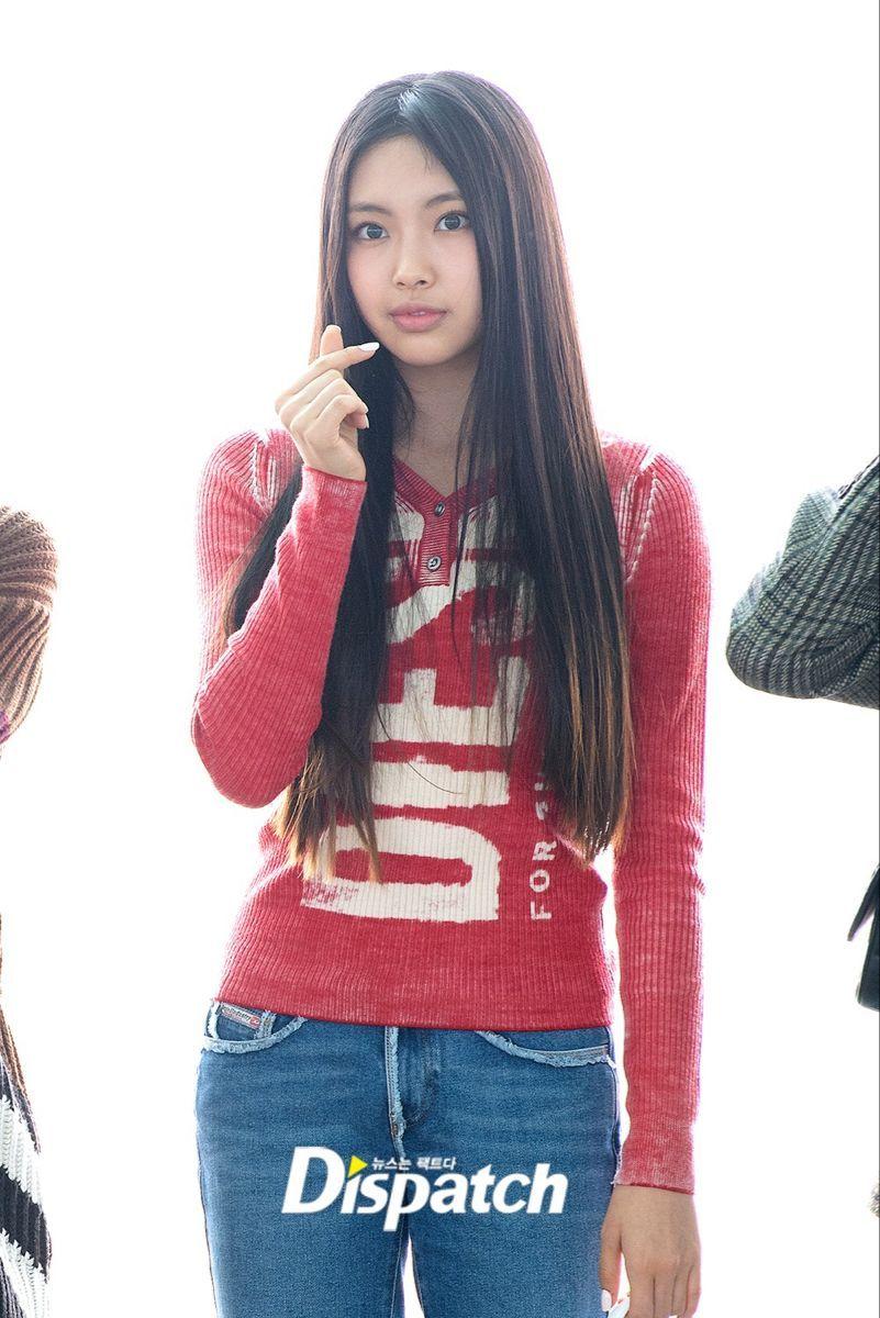 NEW JEANS  HYEIN0