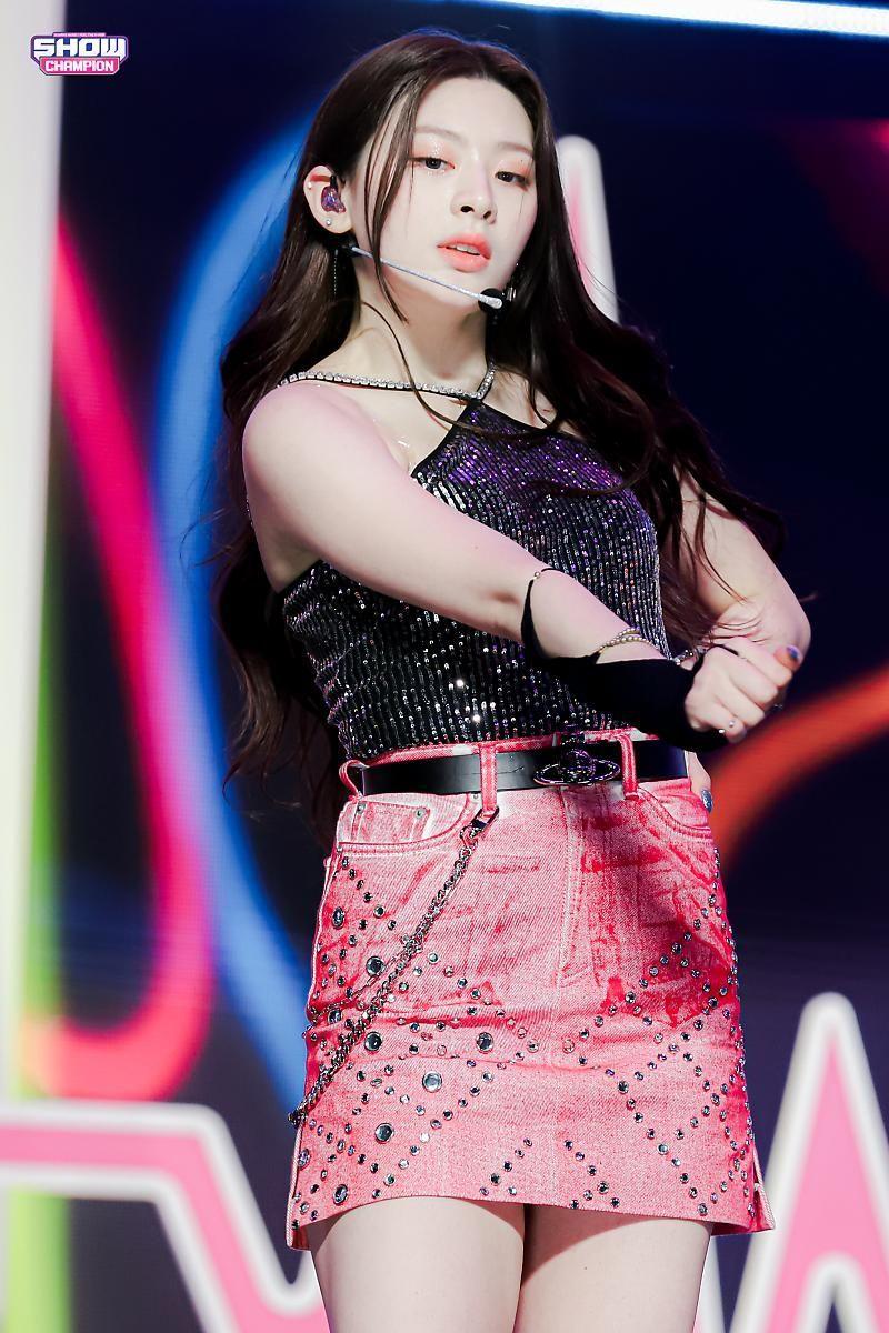 STAYC SIEUN2
