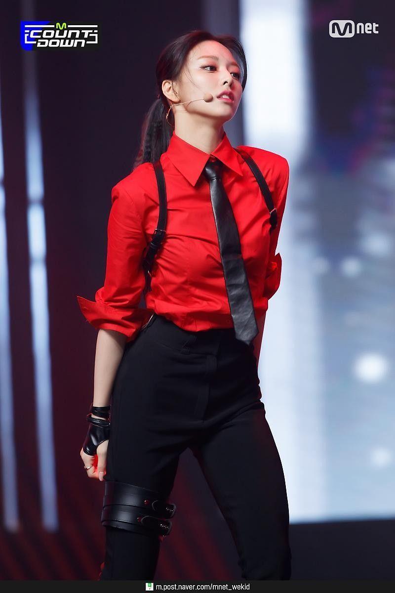 ITZY 유나4