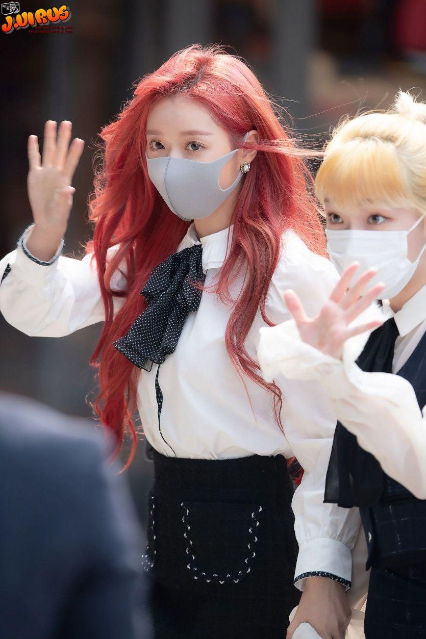 OH MY GIRL 유시아1