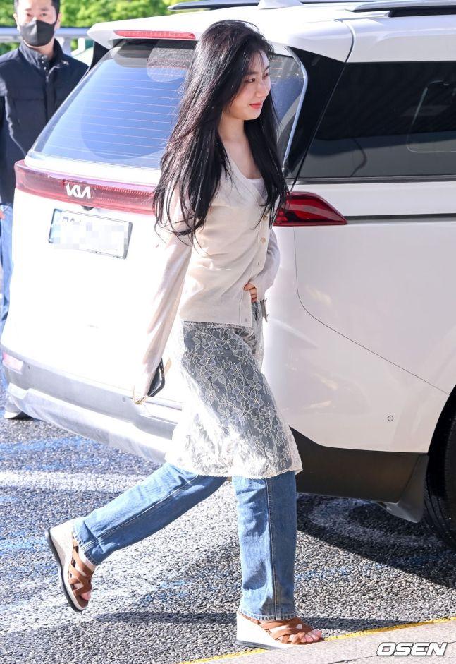 있지 채령3