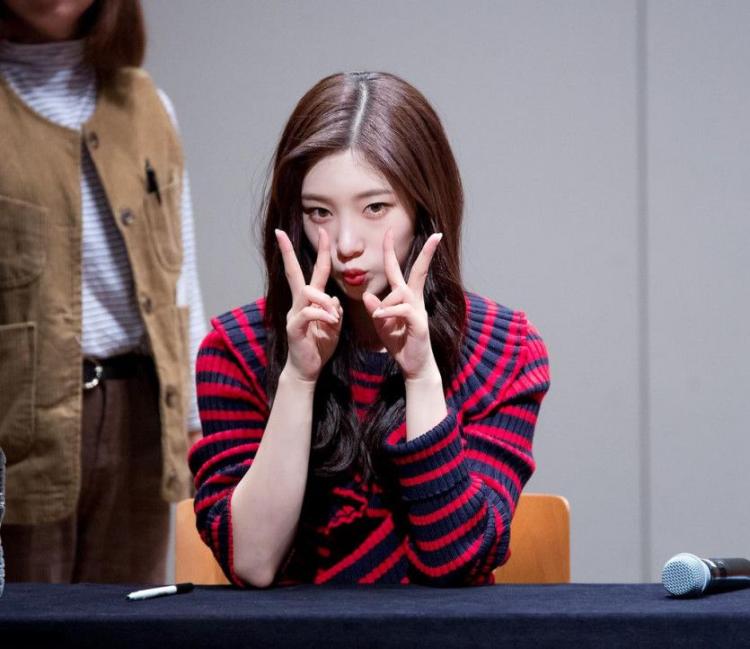 다이아 정채연4