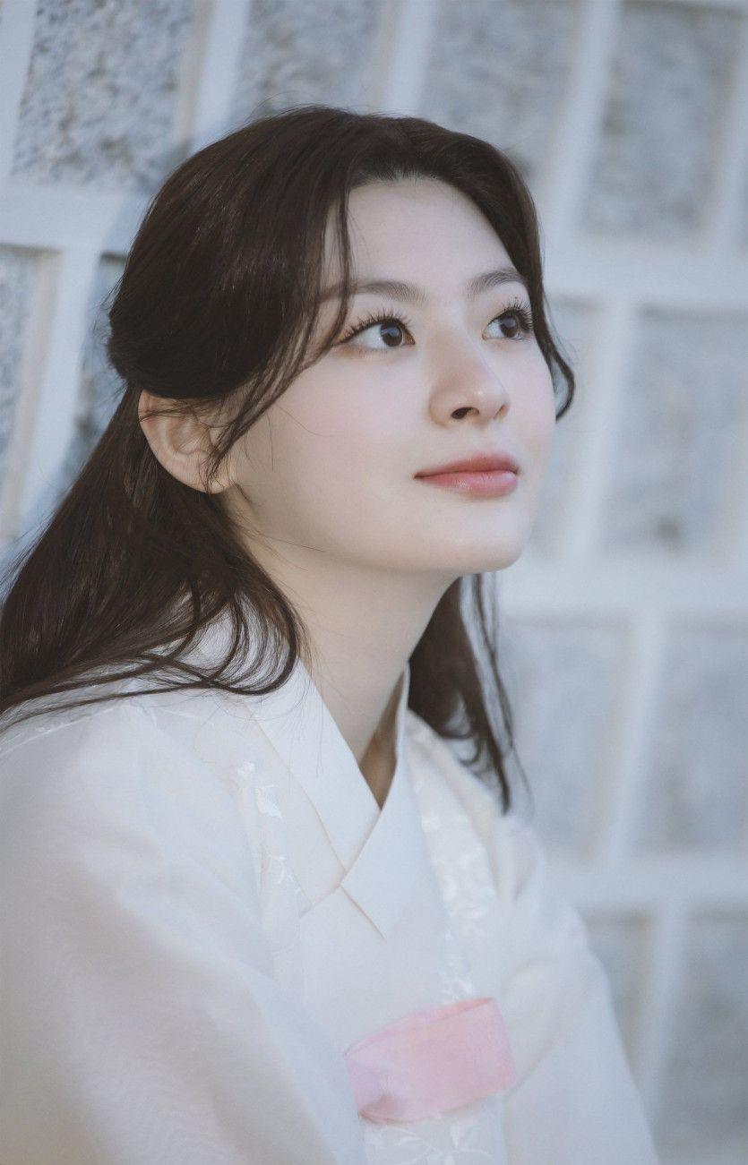 STAYC Seeun0