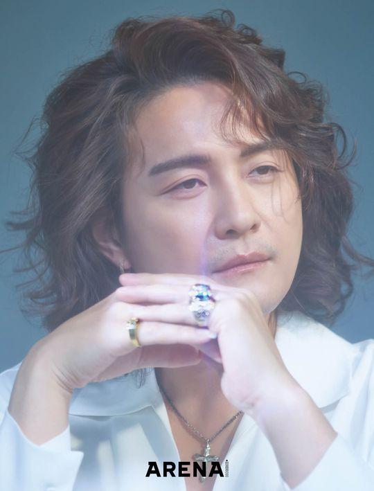 노라조 조빈 아레나 화보.jpg1