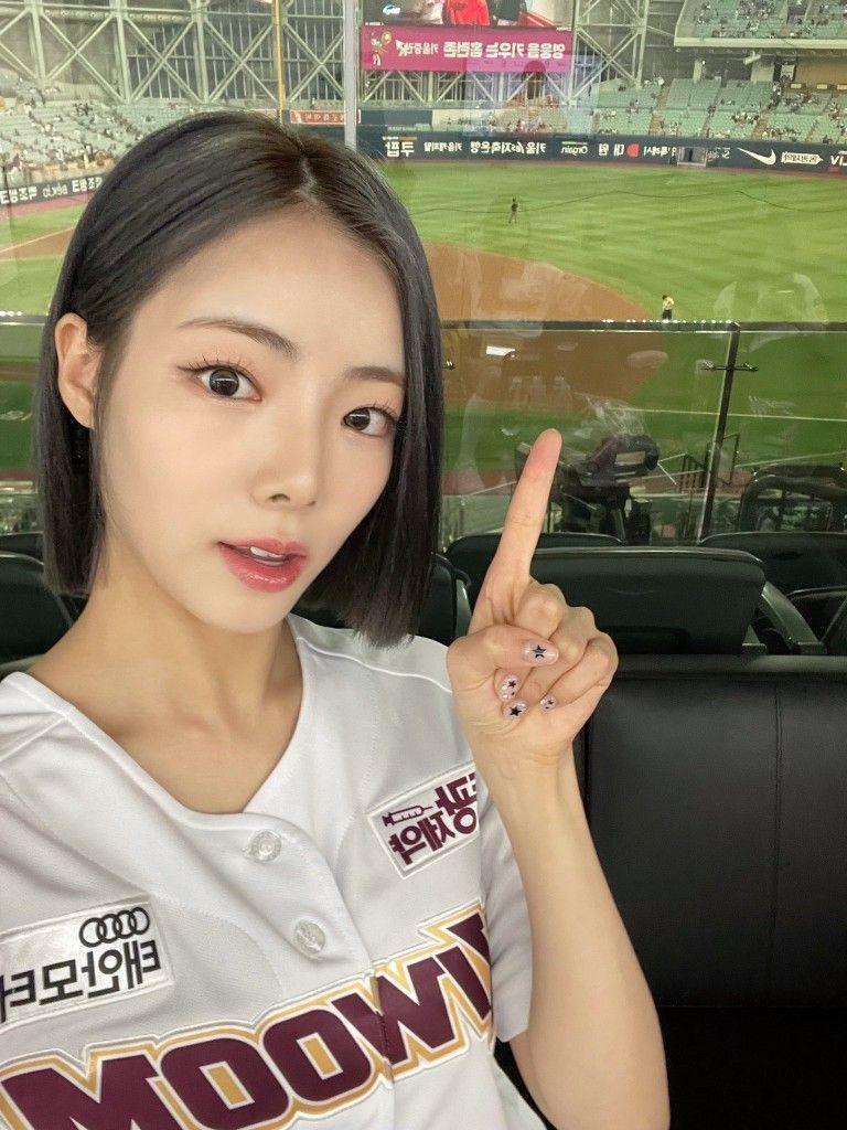 PURPLE KISS  NA GOEUN2