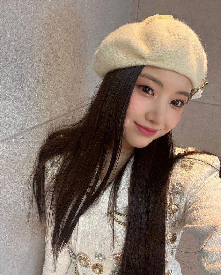 NMIXX jiwoo3