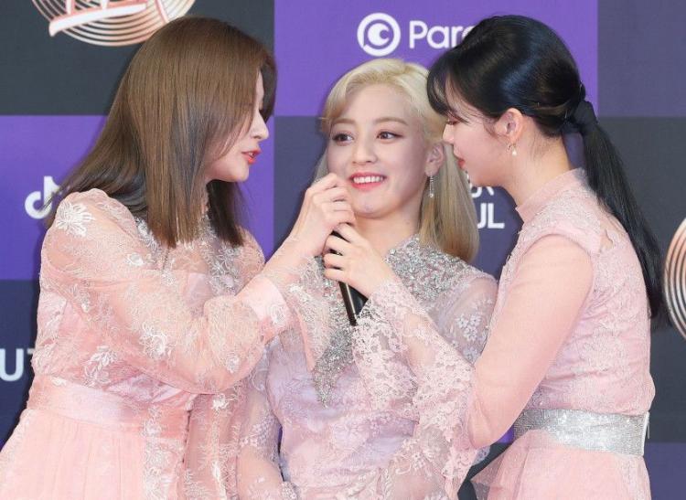 트와이스 지효4