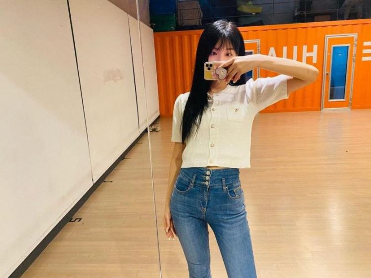 EVERGLOW 김시현0