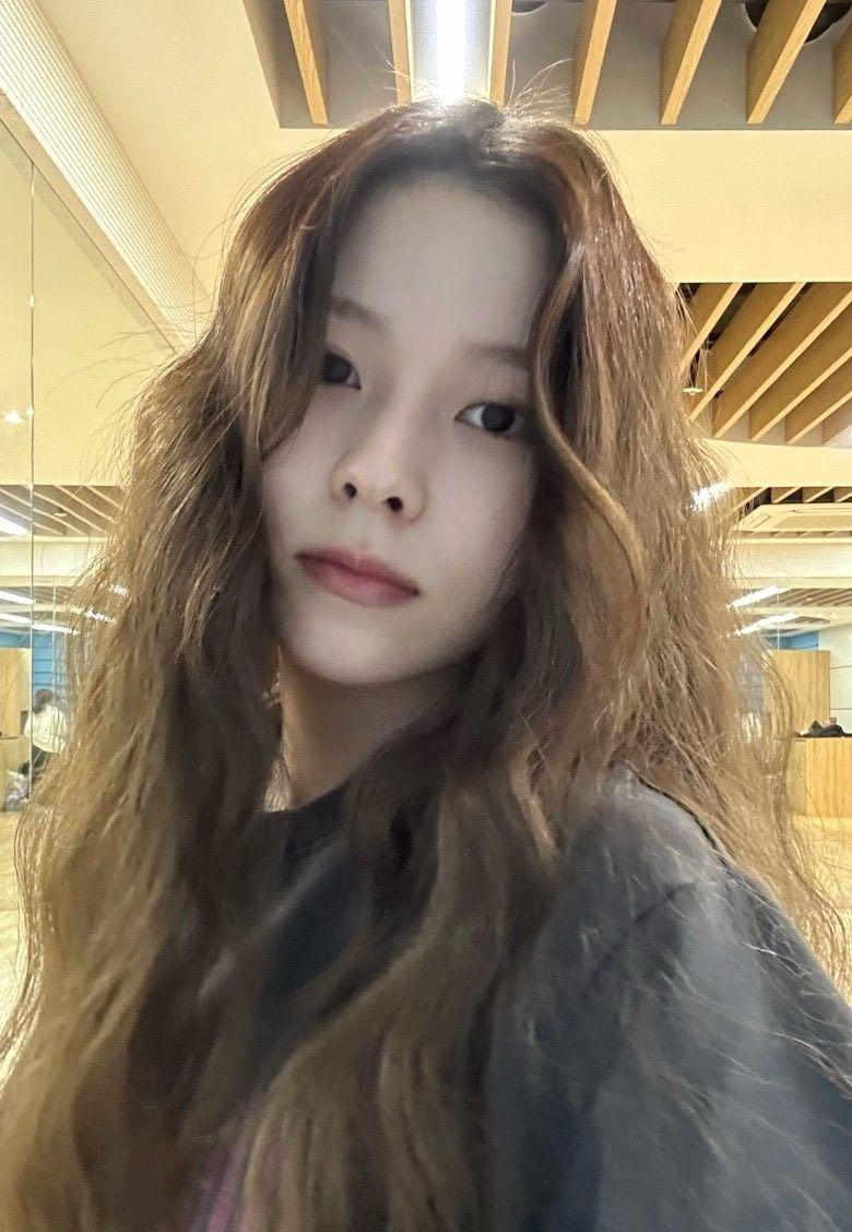 NMIXX KYUJIN1