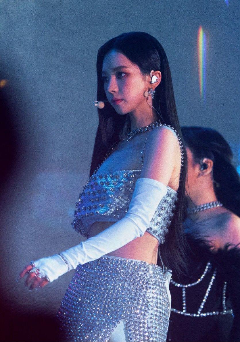 Aespa karina1