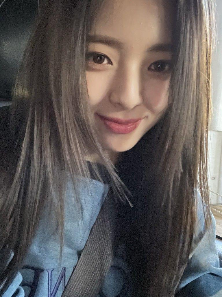 있지 유나0