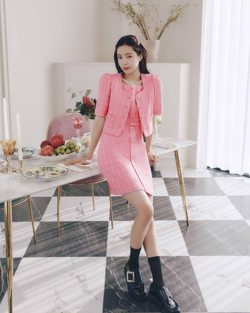 손나은2