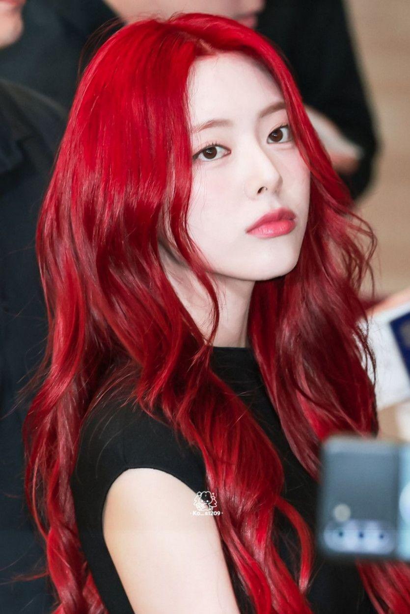 유나 (ITZY)1