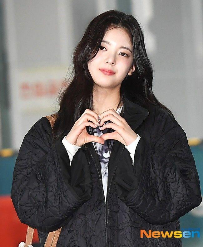 있지 리아1