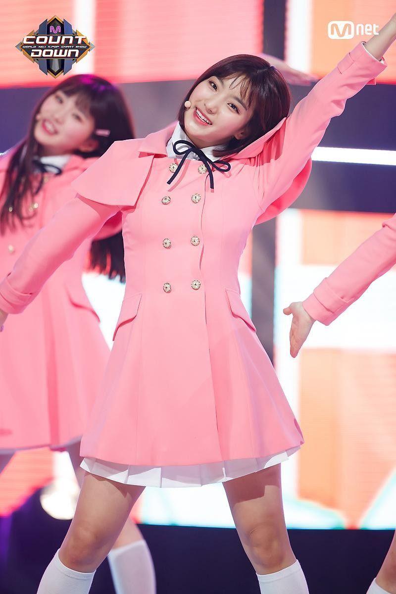 FROMIS_9  Lee Sae Rom3