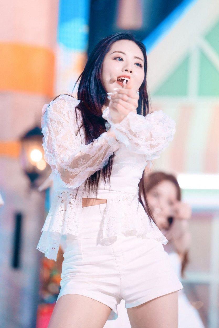 FROMIS9 Park Ji Won1