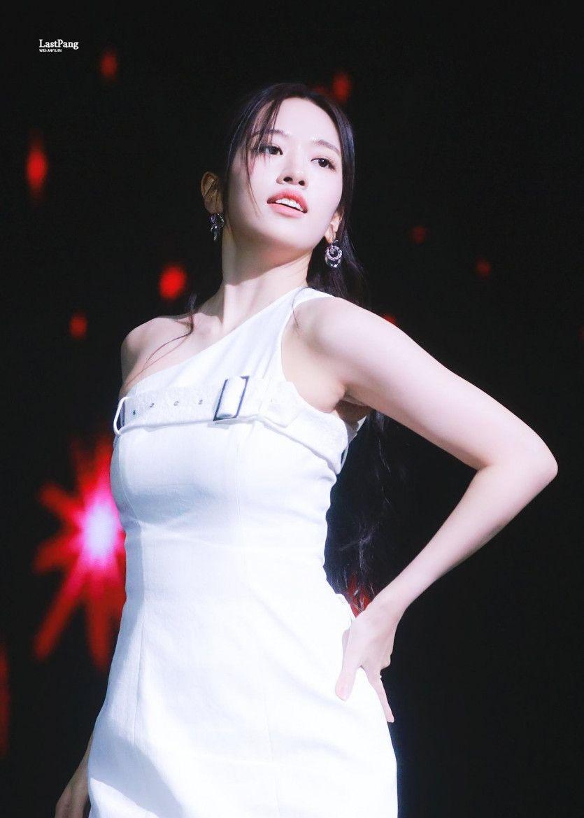 아이브 안유진1