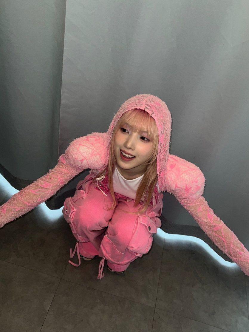 NMIXX jiwoo4