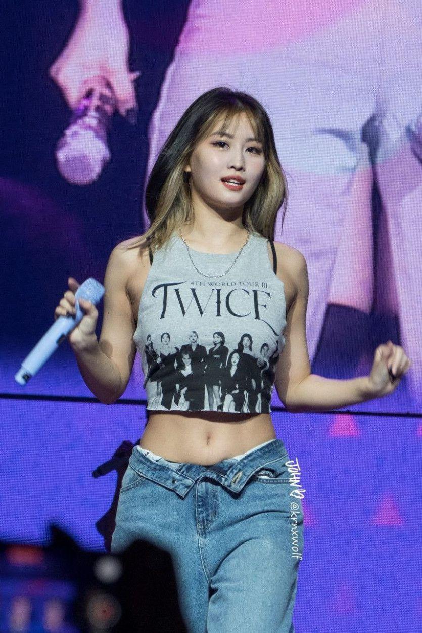 트와이스 모모1