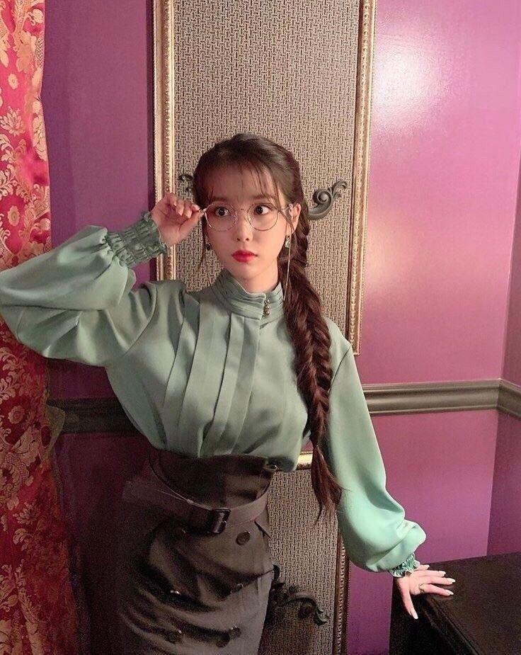 아이유 포토.0