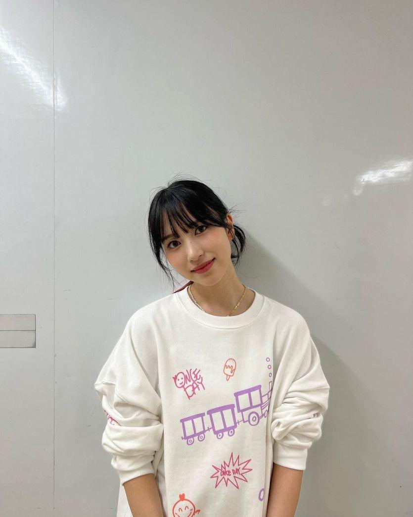 TWICE Mina2
