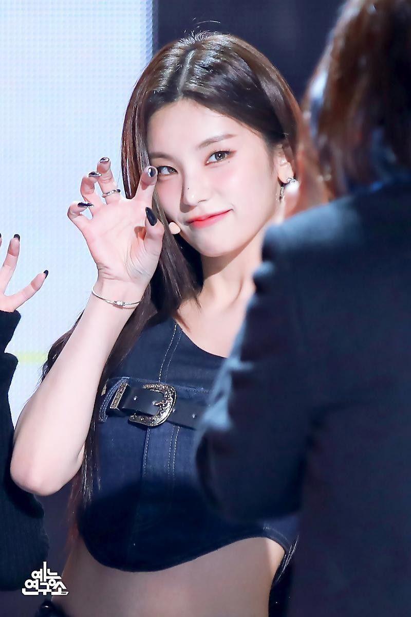 ITZY Yeji3
